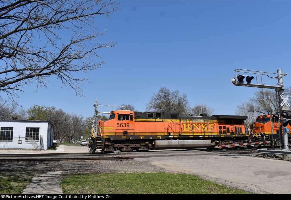 BNSF 5639